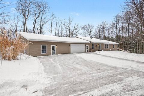 6878 N Croswell Avenue Merrill Township MI 49309