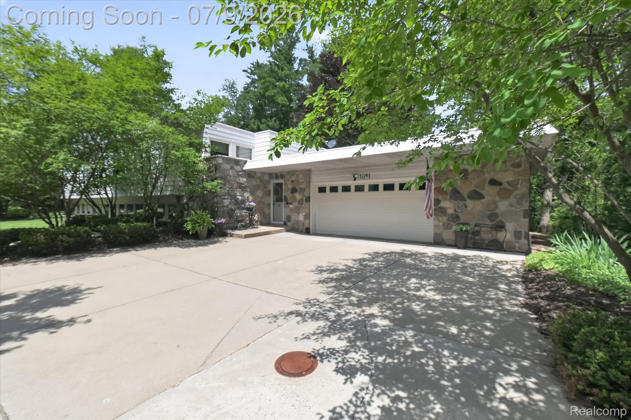 1091 Plover Drive