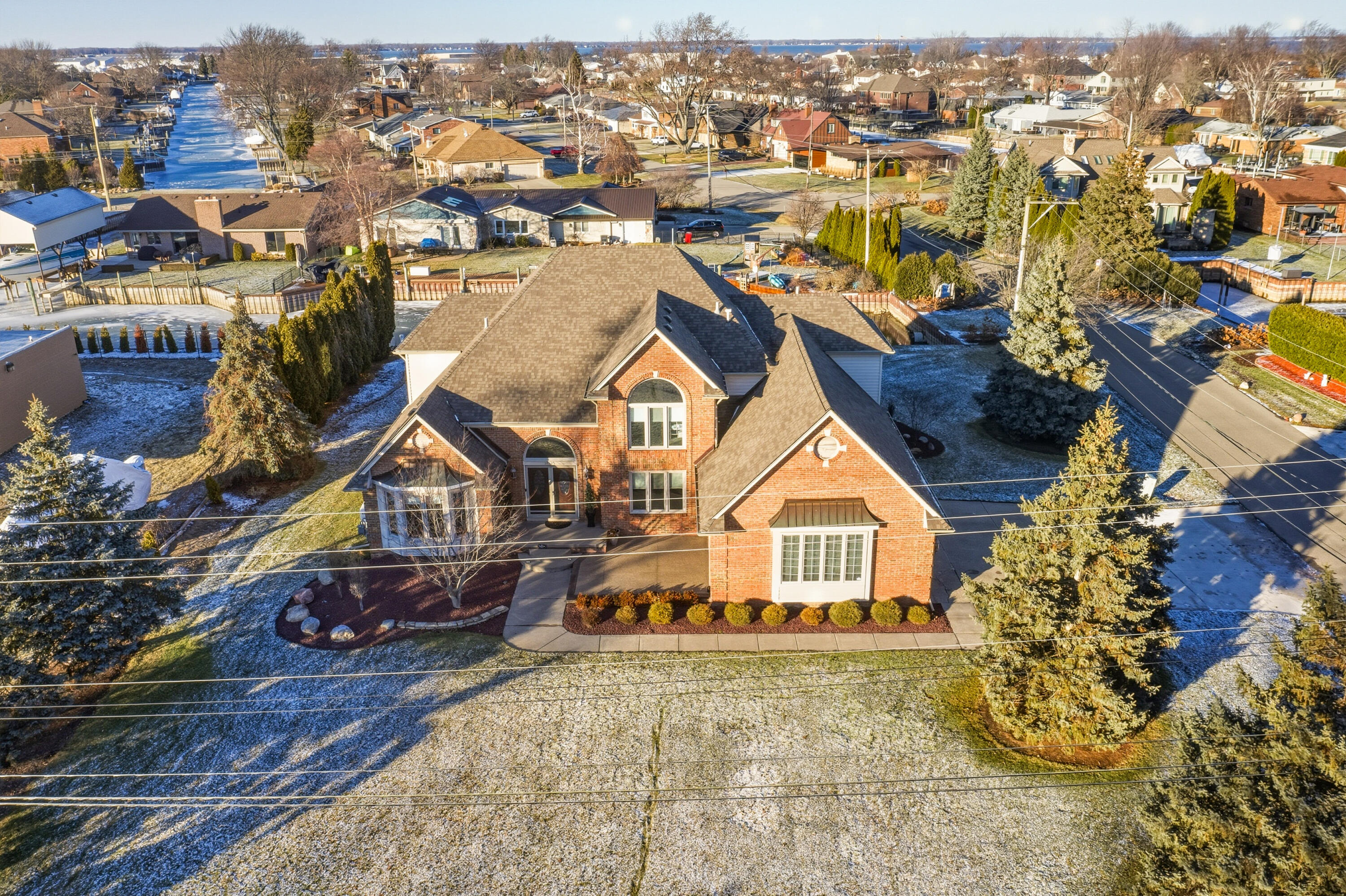 31595 North River Road