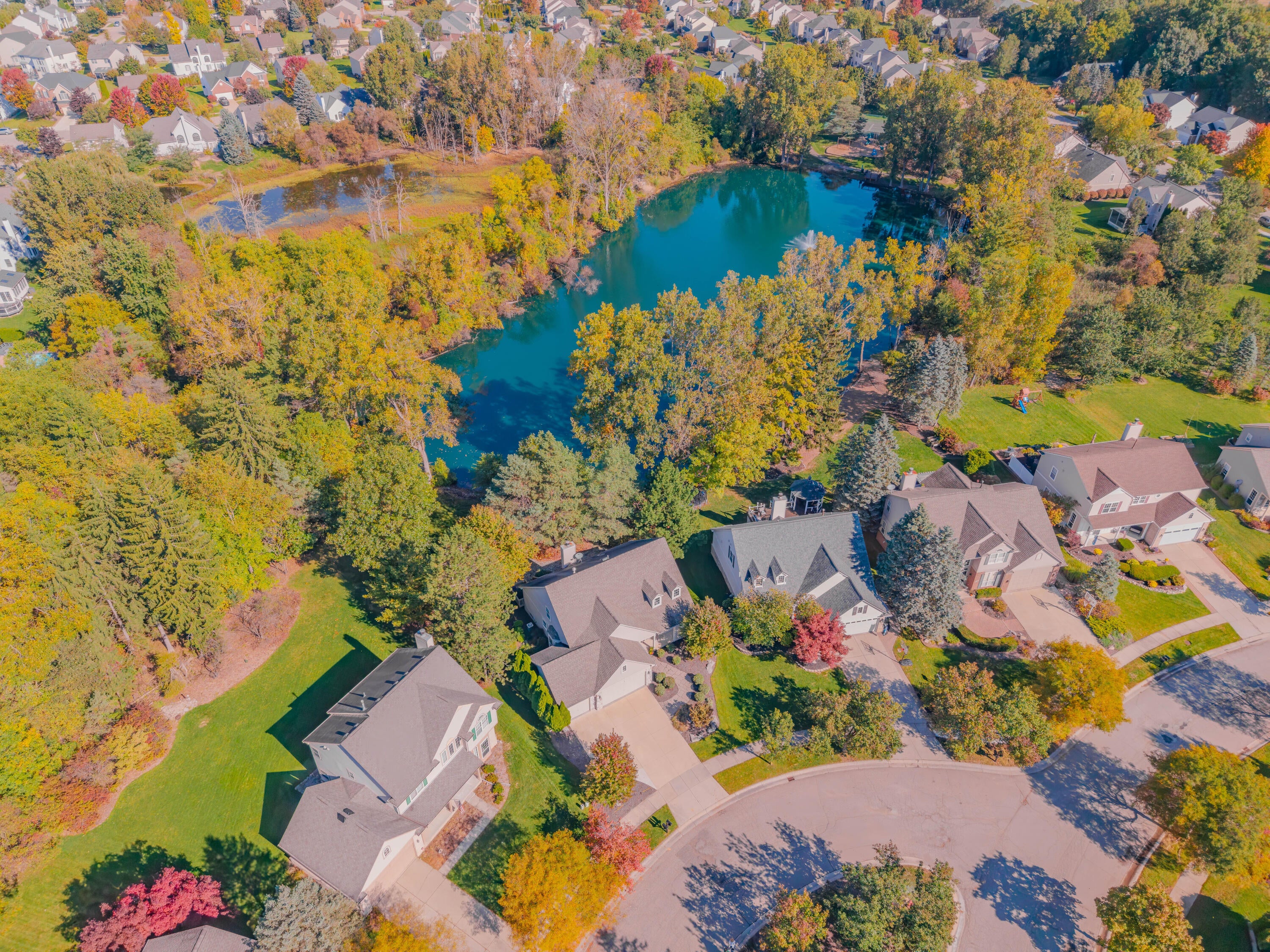 1083 Chestnut Lane