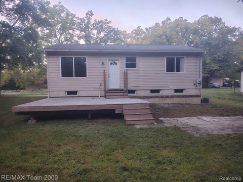 Tiny photo for 1649 S Pasadena Avenue, Ypsilanti Charter Township, MI 48198 (MLS # 20261084002)