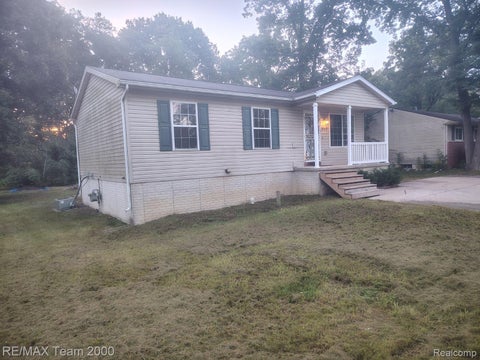 Tiny photo for 1649 S Pasadena Avenue, Ypsilanti Charter Township, MI 48198 (MLS # 20261084002)
