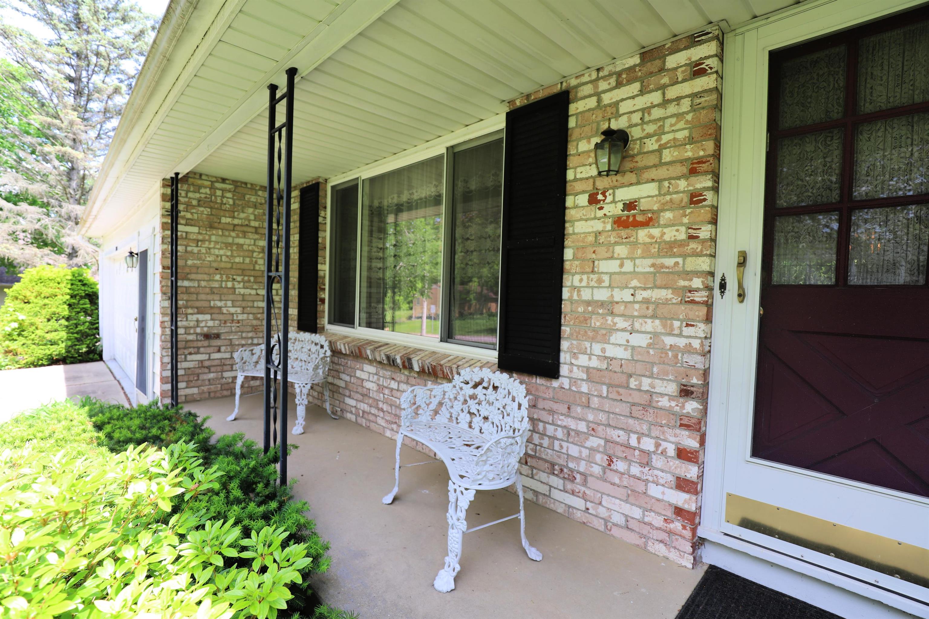 3306 Woodvalley Drive