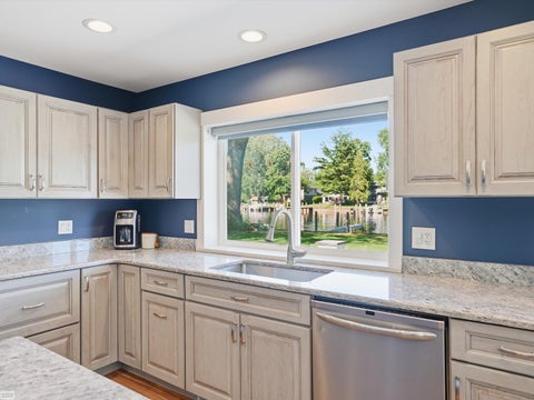 Tiny photo for 39734 Cove Street, Harrison Charter Township, MI 48045 (MLS # 58050220216)