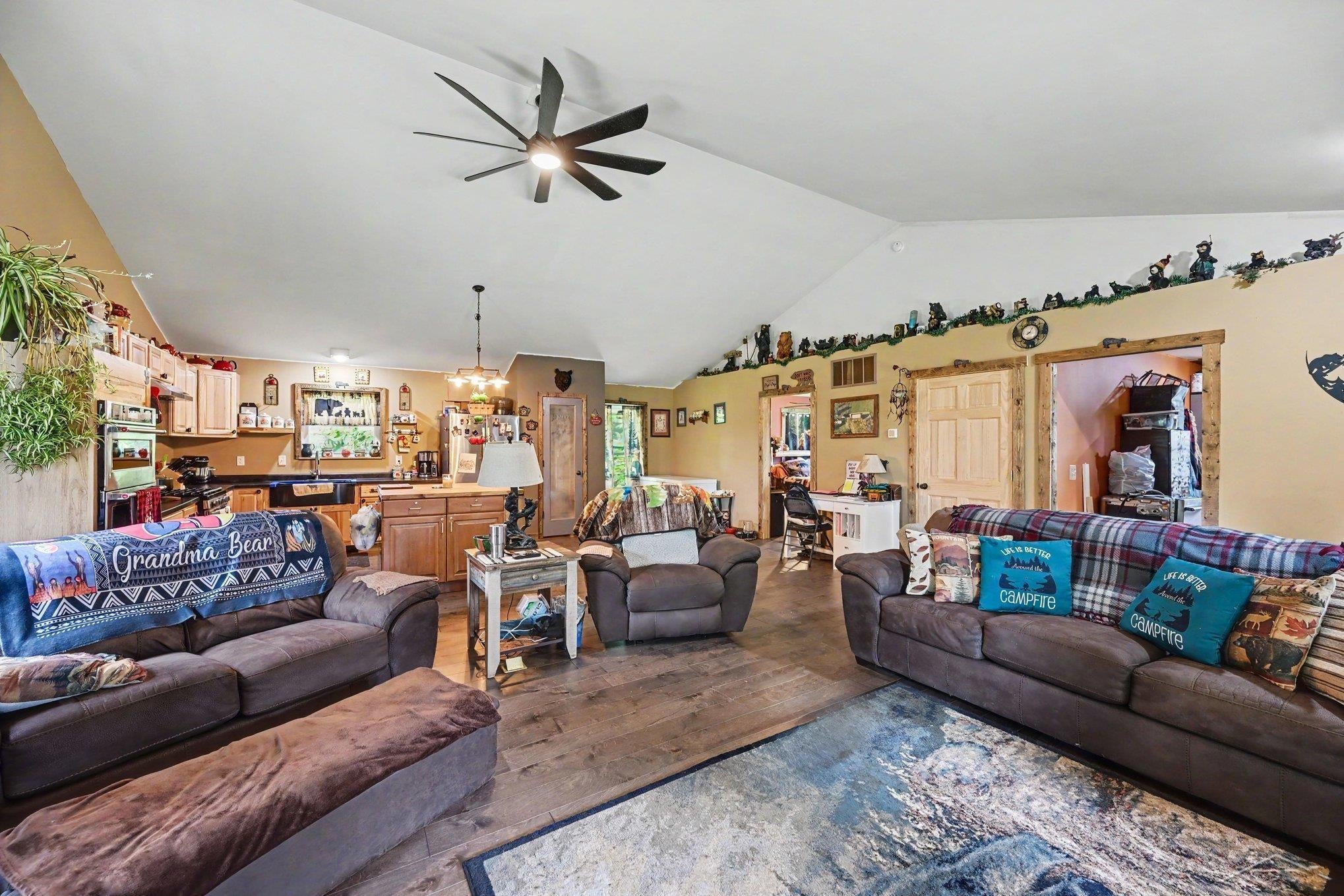 926 Wattles Road