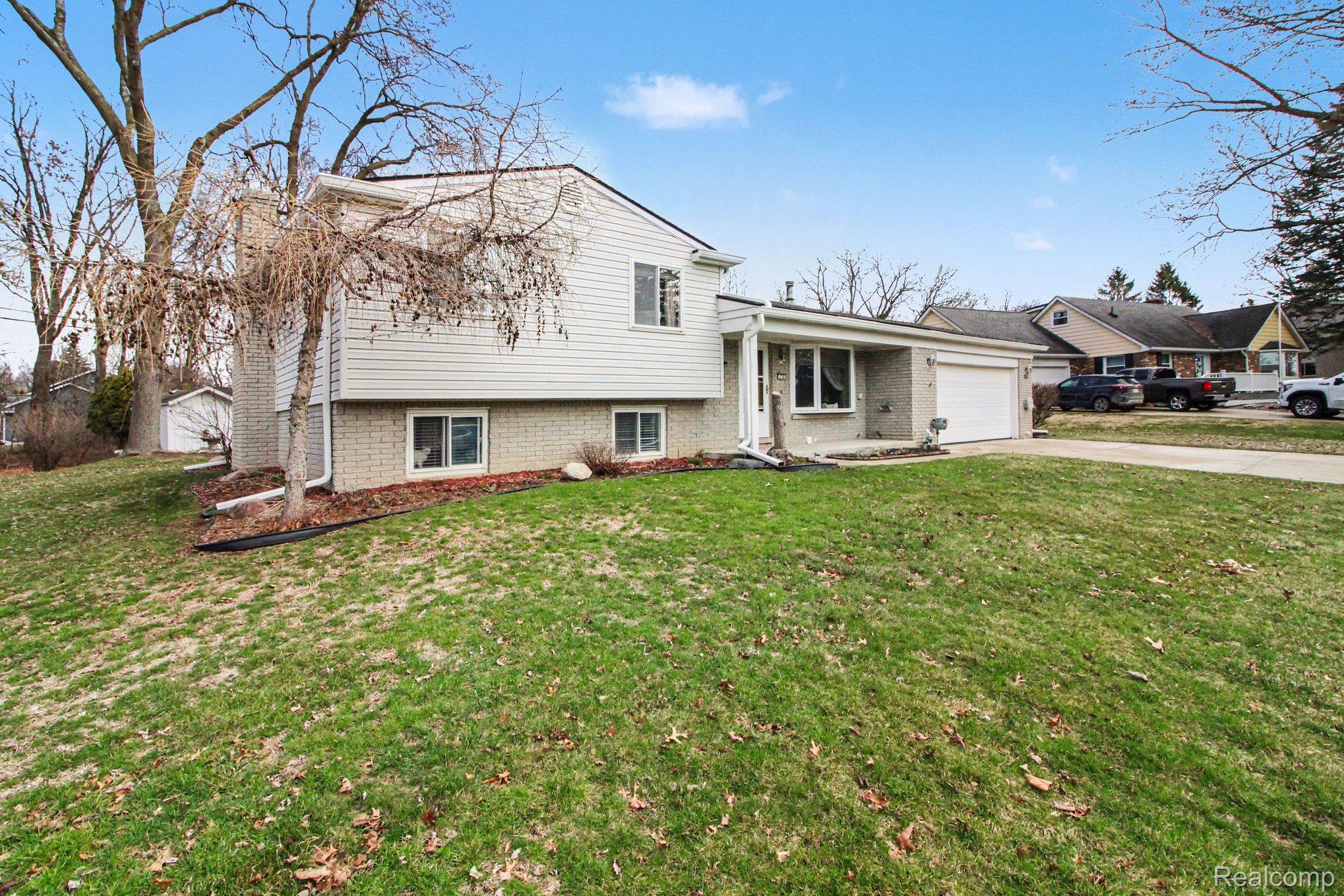 2538 Costa Mesa Road