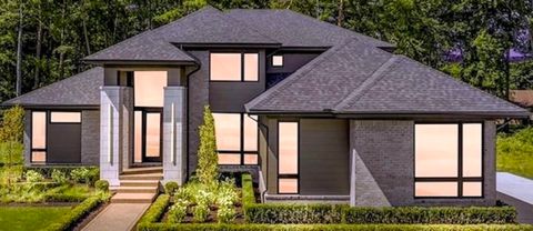 42448 Saddle Lane Sterling Heights City MI 48314