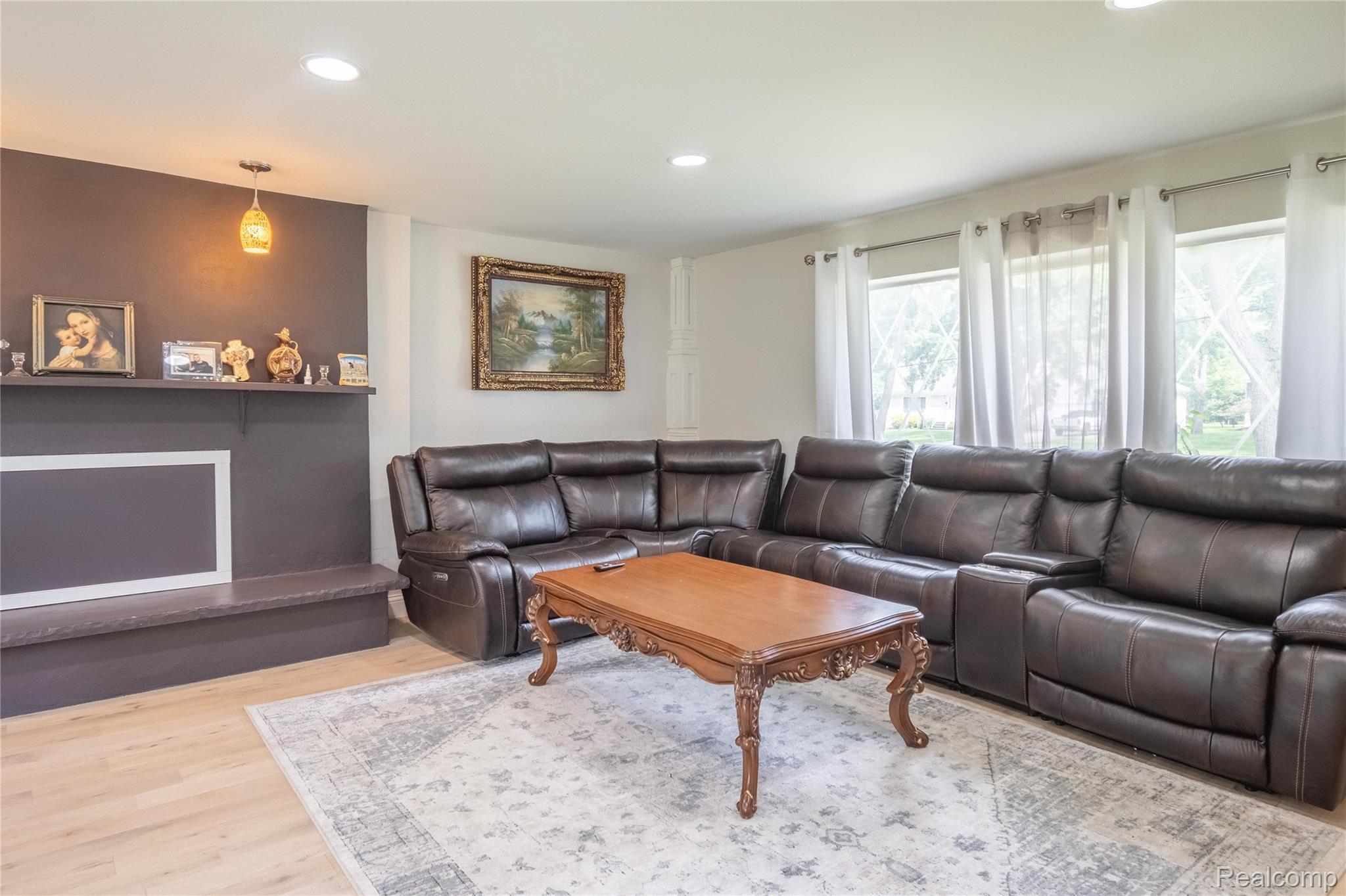 30853 Rockdale Avenue