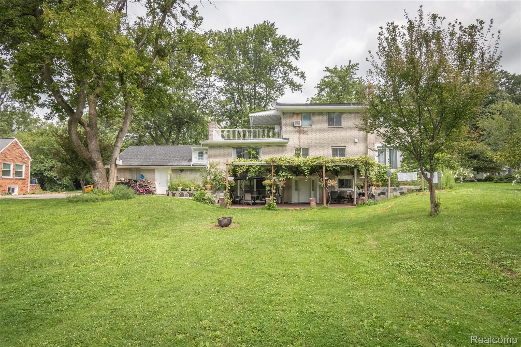 30853 Rockdale Avenue