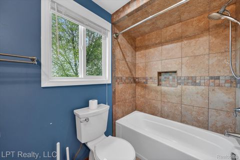 Tiny photo for 18566 Blakely Drive, Woodhaven City, MI 48183 (MLS # 20261036811)