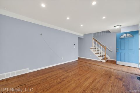 Tiny photo for 18566 Blakely Drive, Woodhaven City, MI 48183 (MLS # 20261036811)