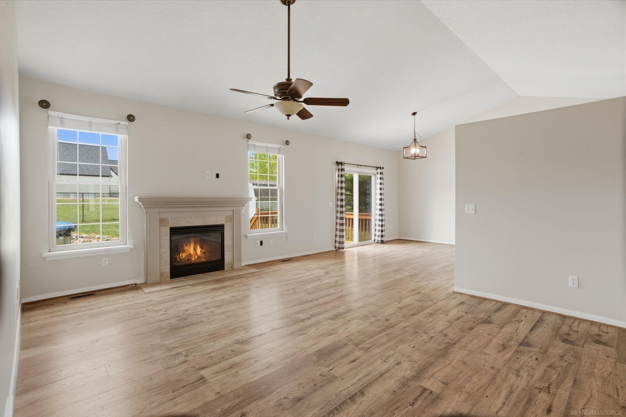 337 Courtneys Place