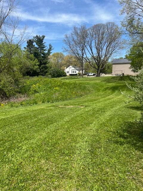 6910 RIDGEWOOD Road Springfield Charter Township MI 48346