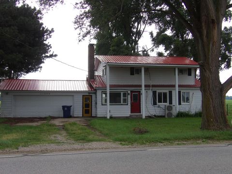 Photo of 11500 N State RD, Bethany Township, MI 48880 (MLS # 77080069868)