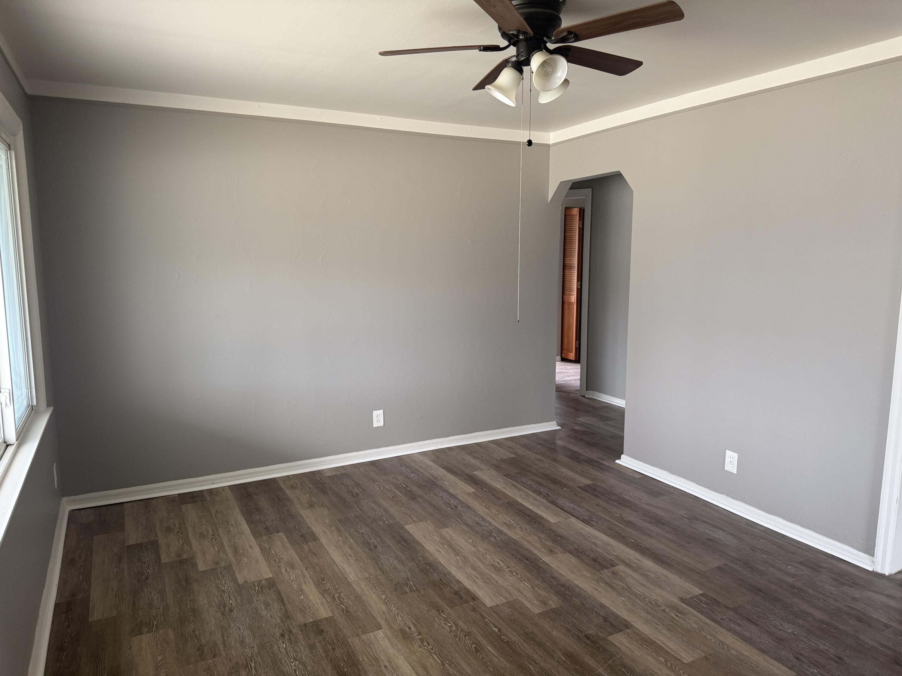 26700 Grandmont Street