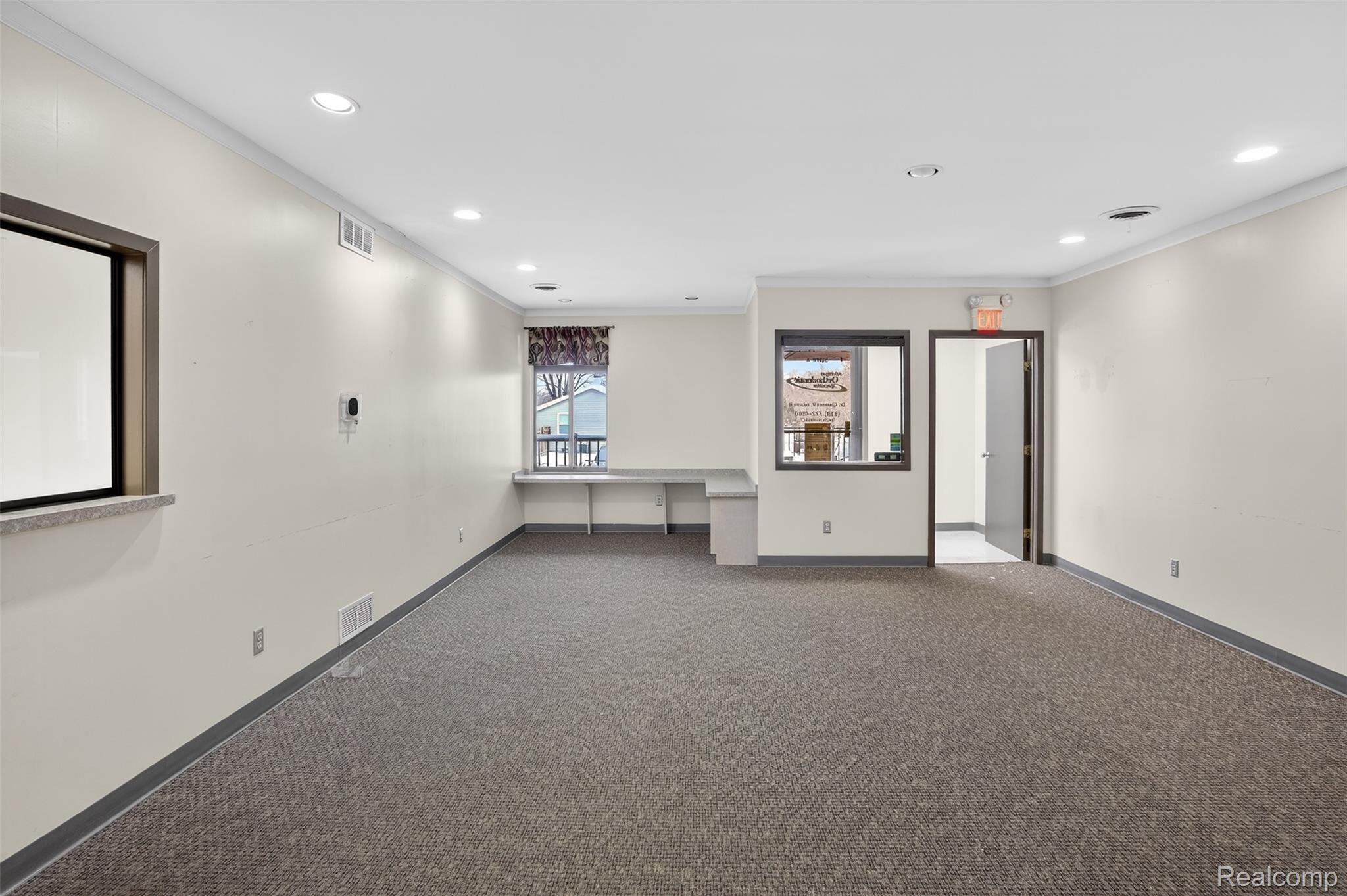 10683 S SAGINAW Street A