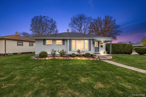 29635 Dembs Drive Roseville City MI 48066