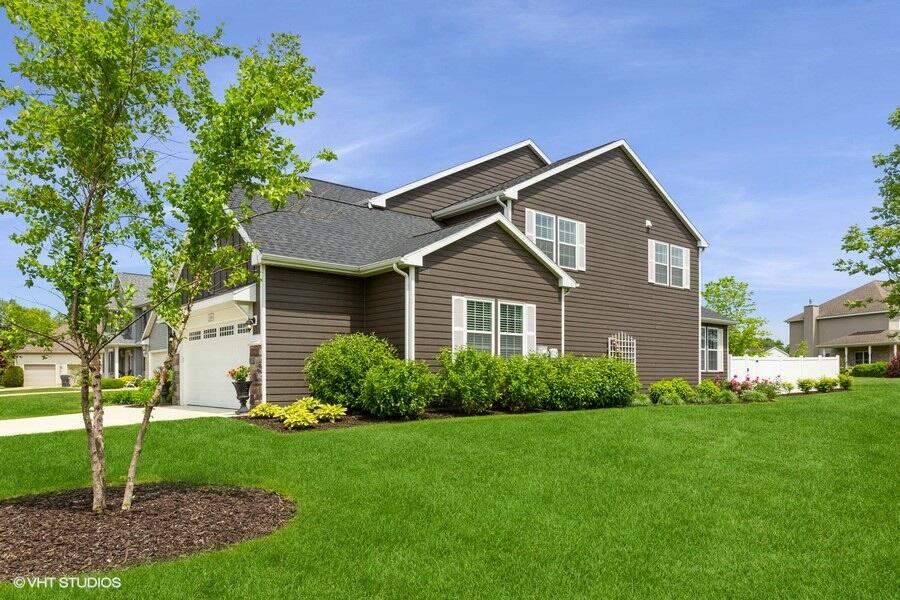 2600 Bell Circle