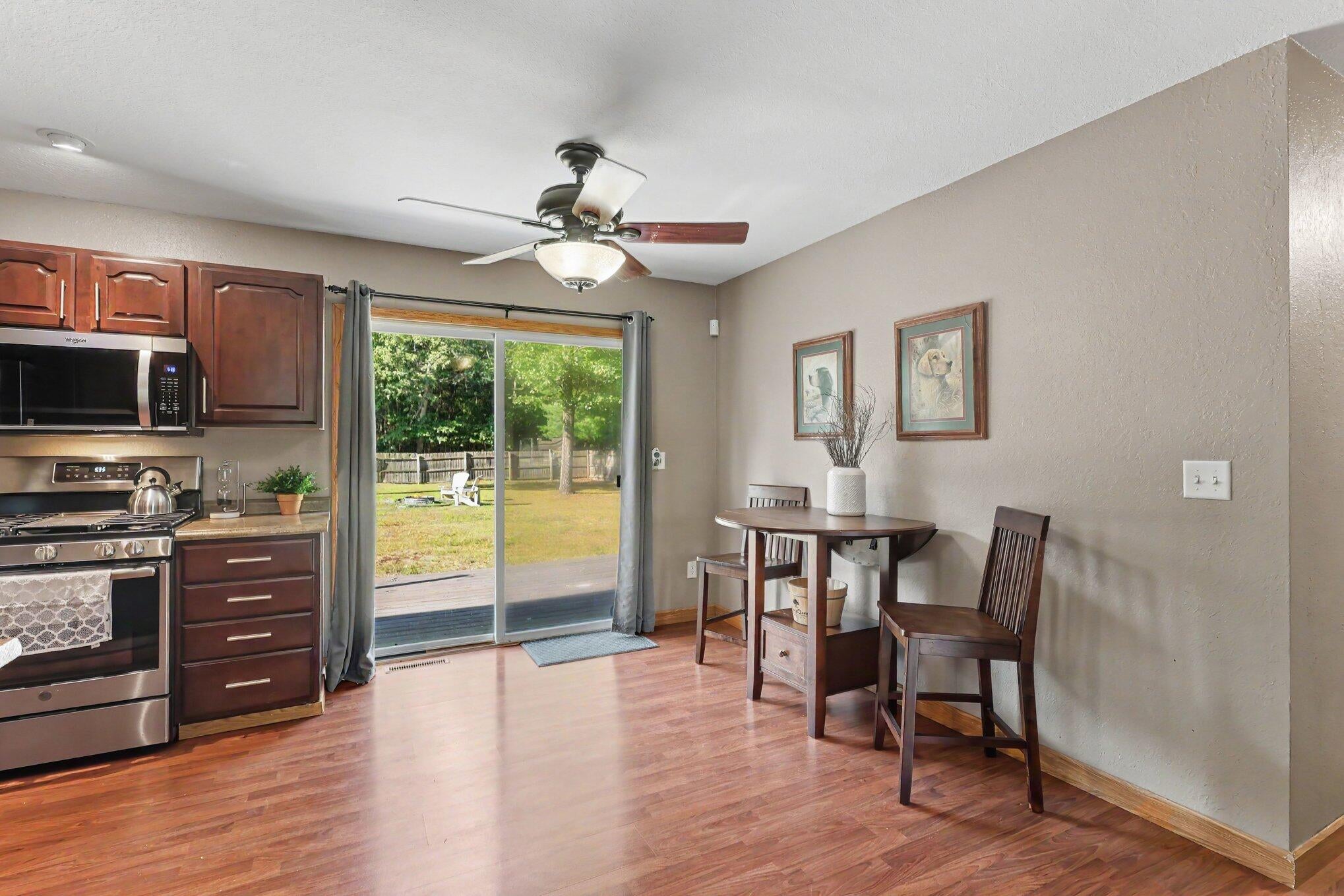 550 W Forest Park Road