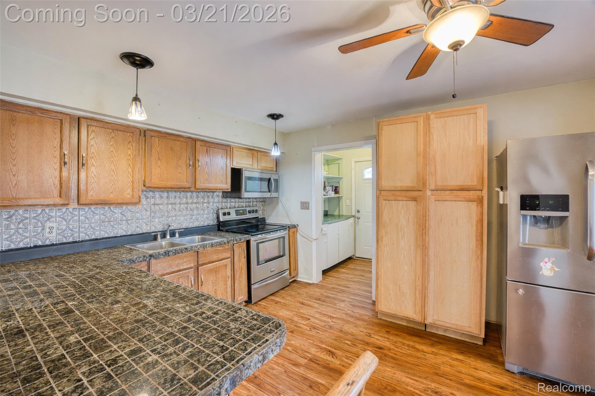 11388 Sunset Boulevard