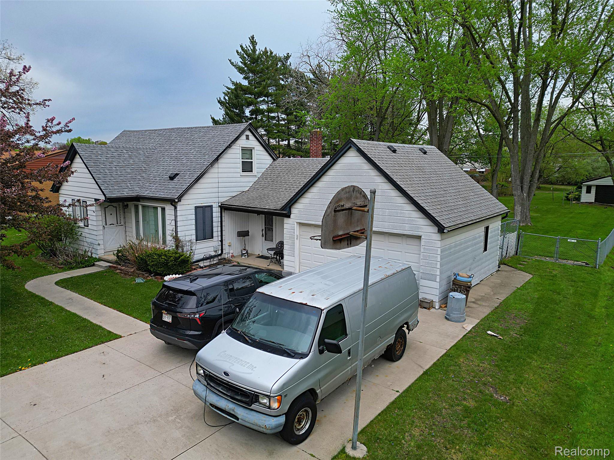 14040 Brookfield Street