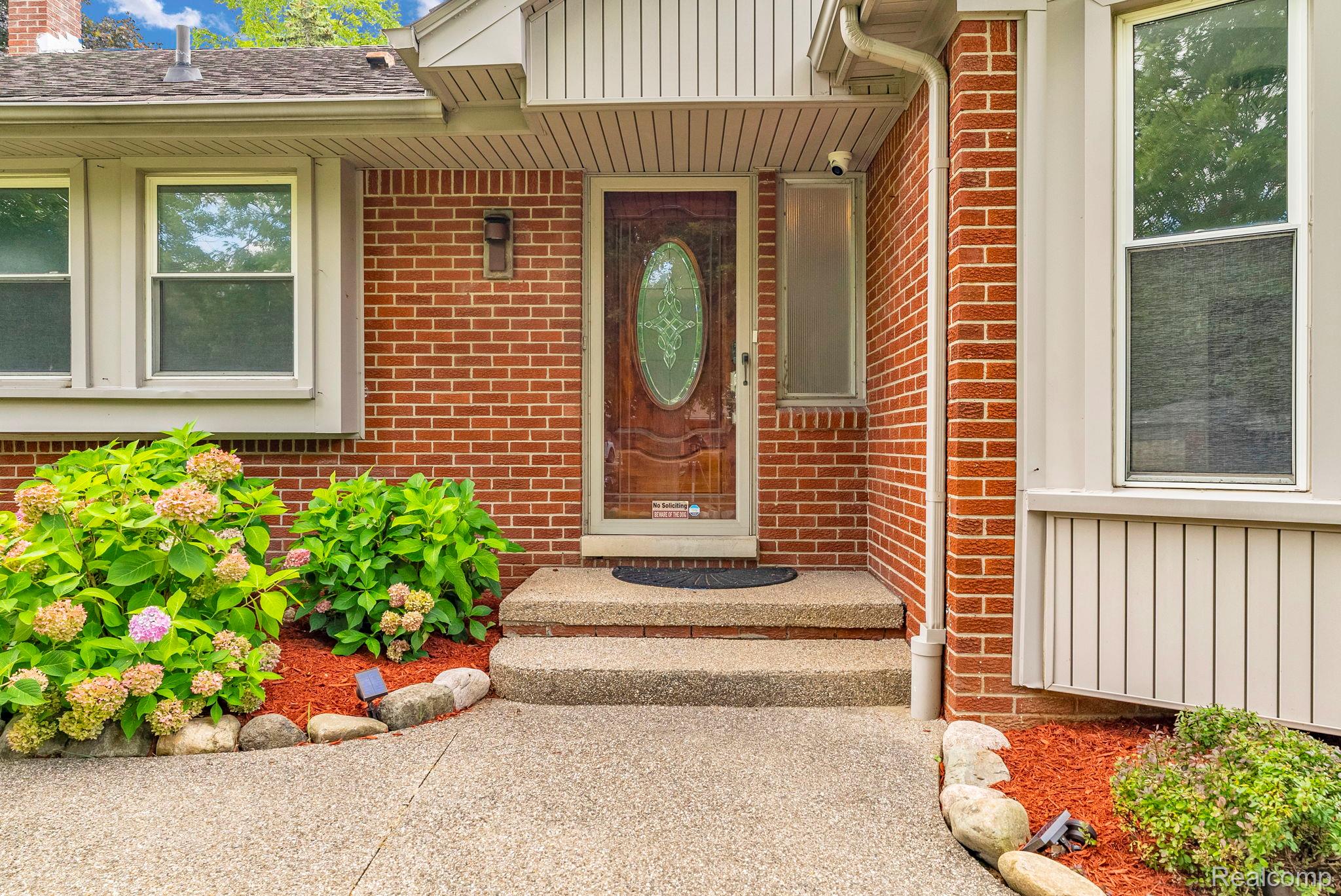 36939 Heatherton Drive