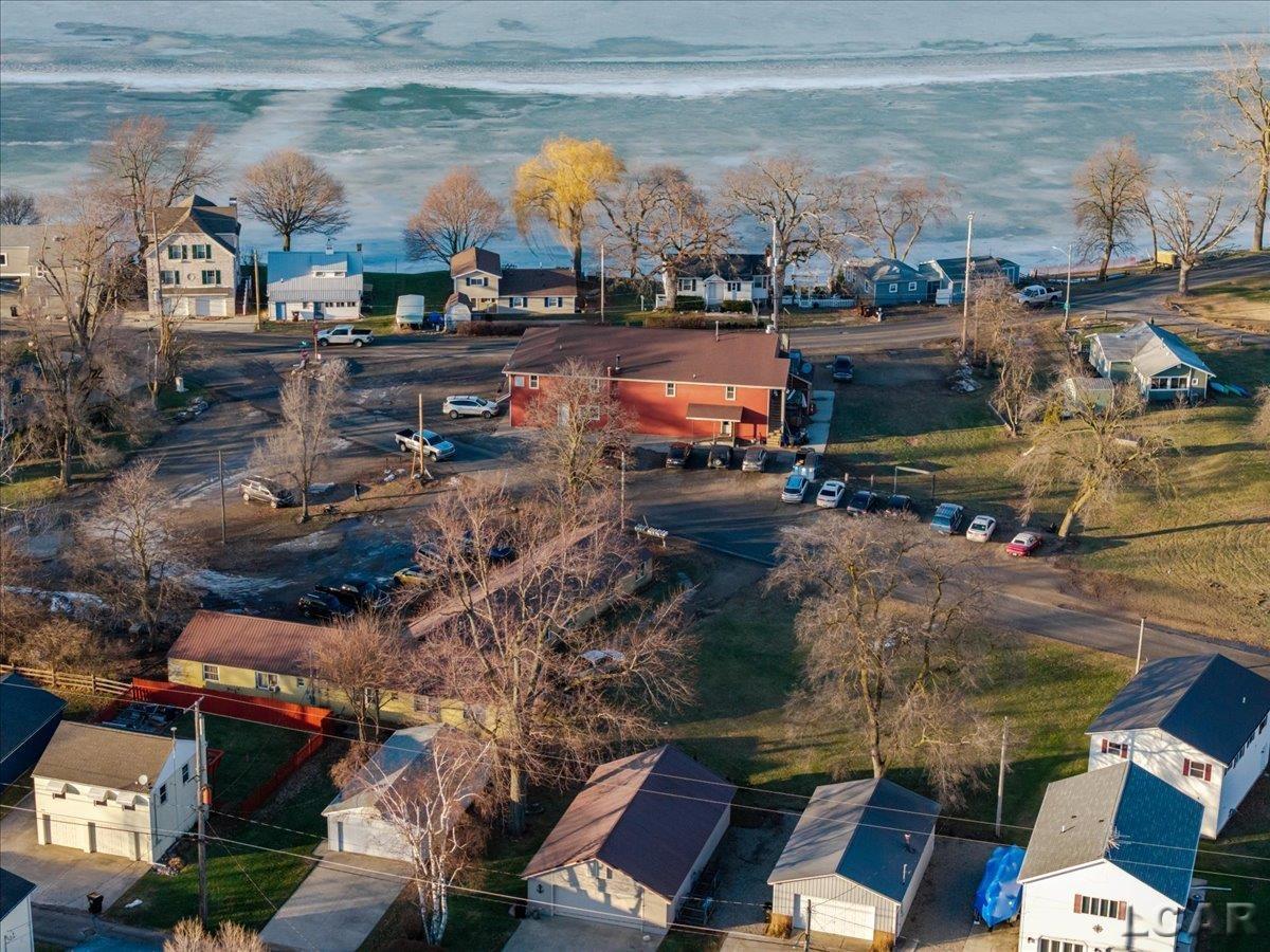 3171 Round Lake Highway