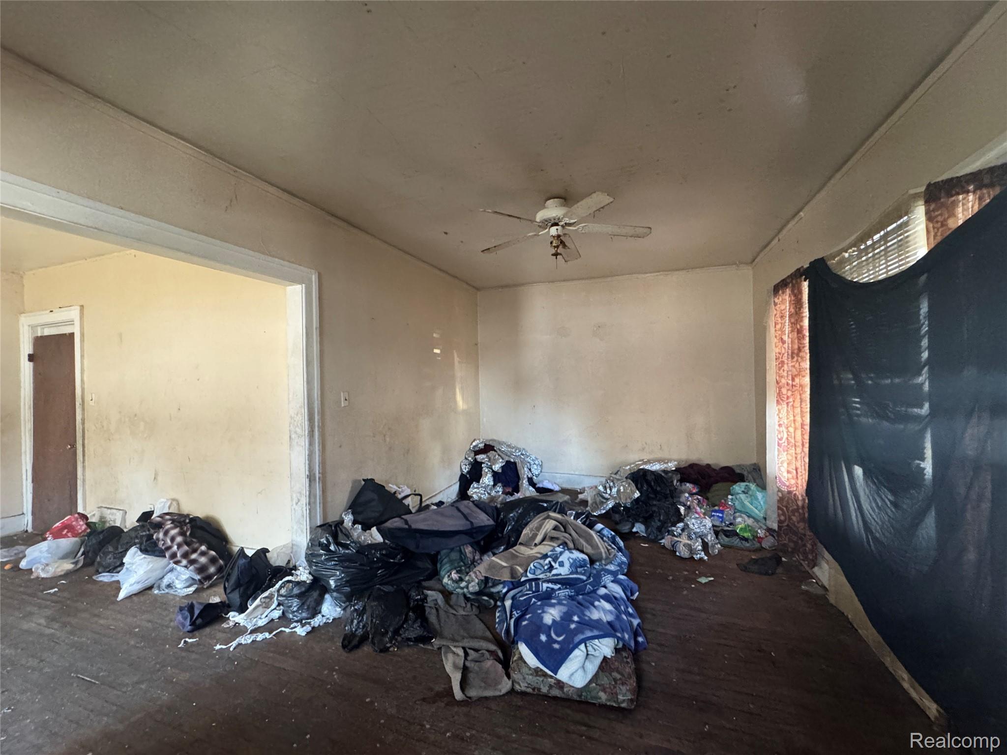 5141 Van Dyke Street