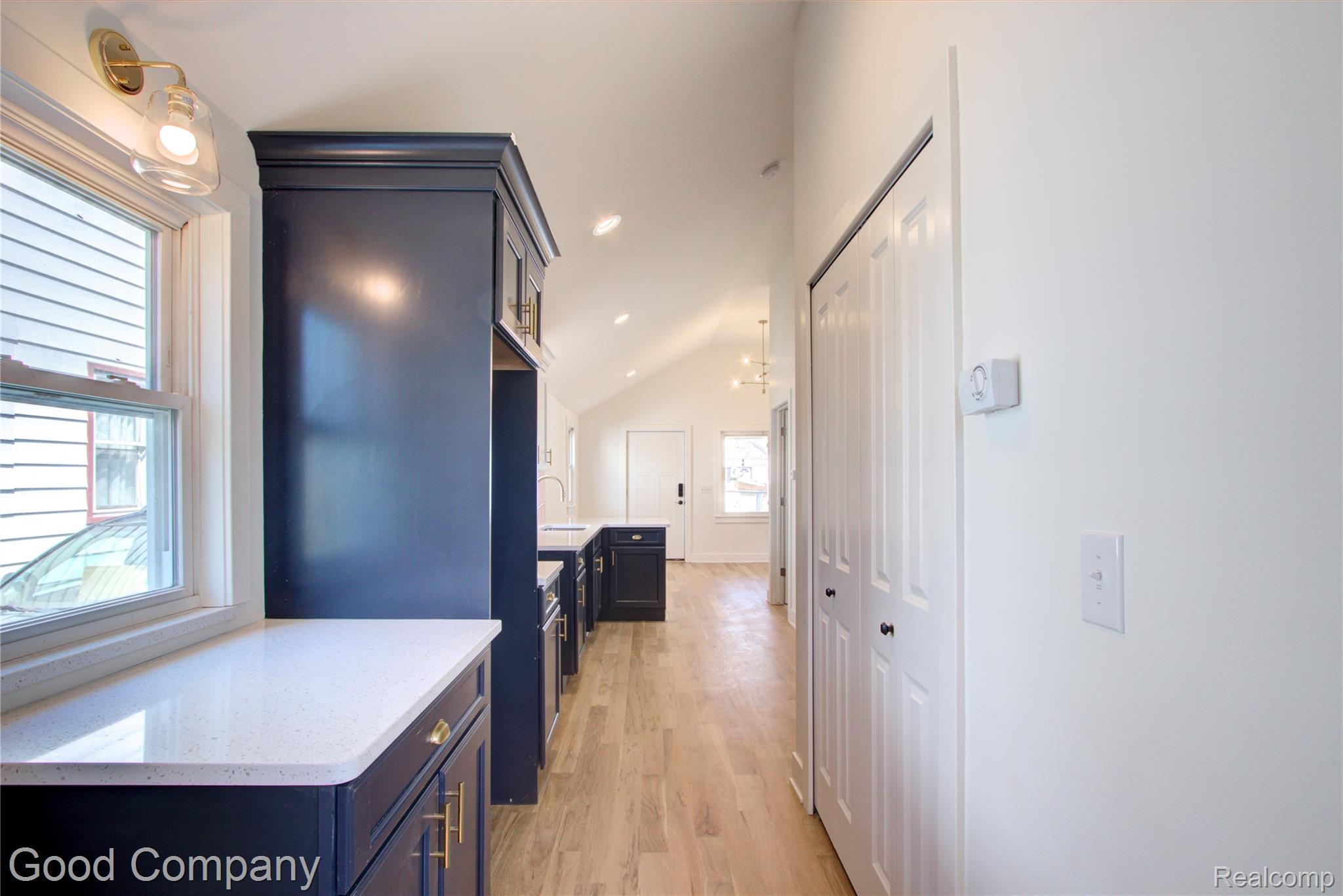 550 E Breckenridge Street