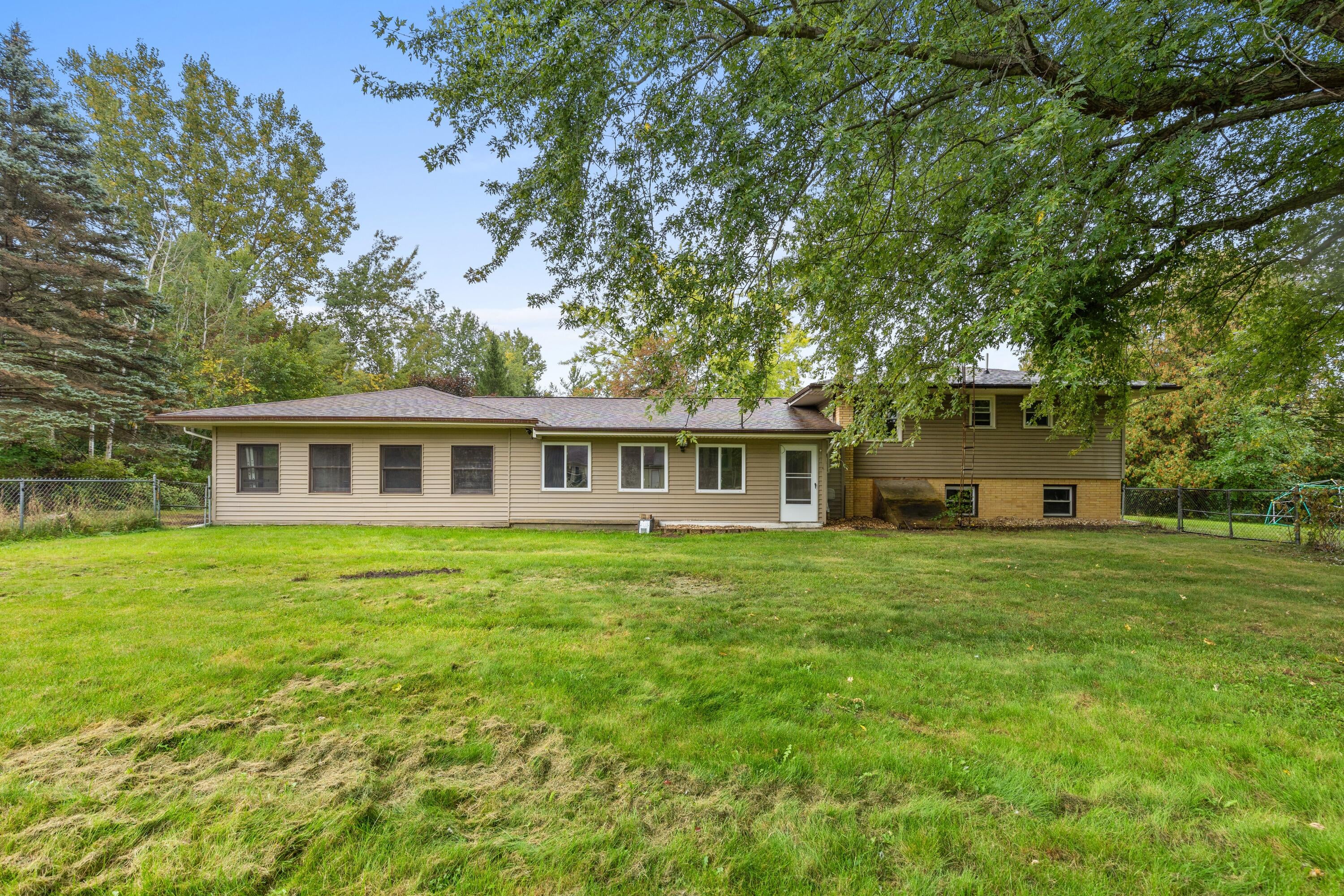 7309 Bellevue Drive