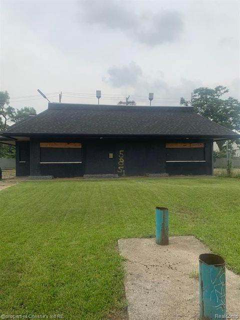 5851 W WARREN Avenue Detroit City Wayne MI 48210