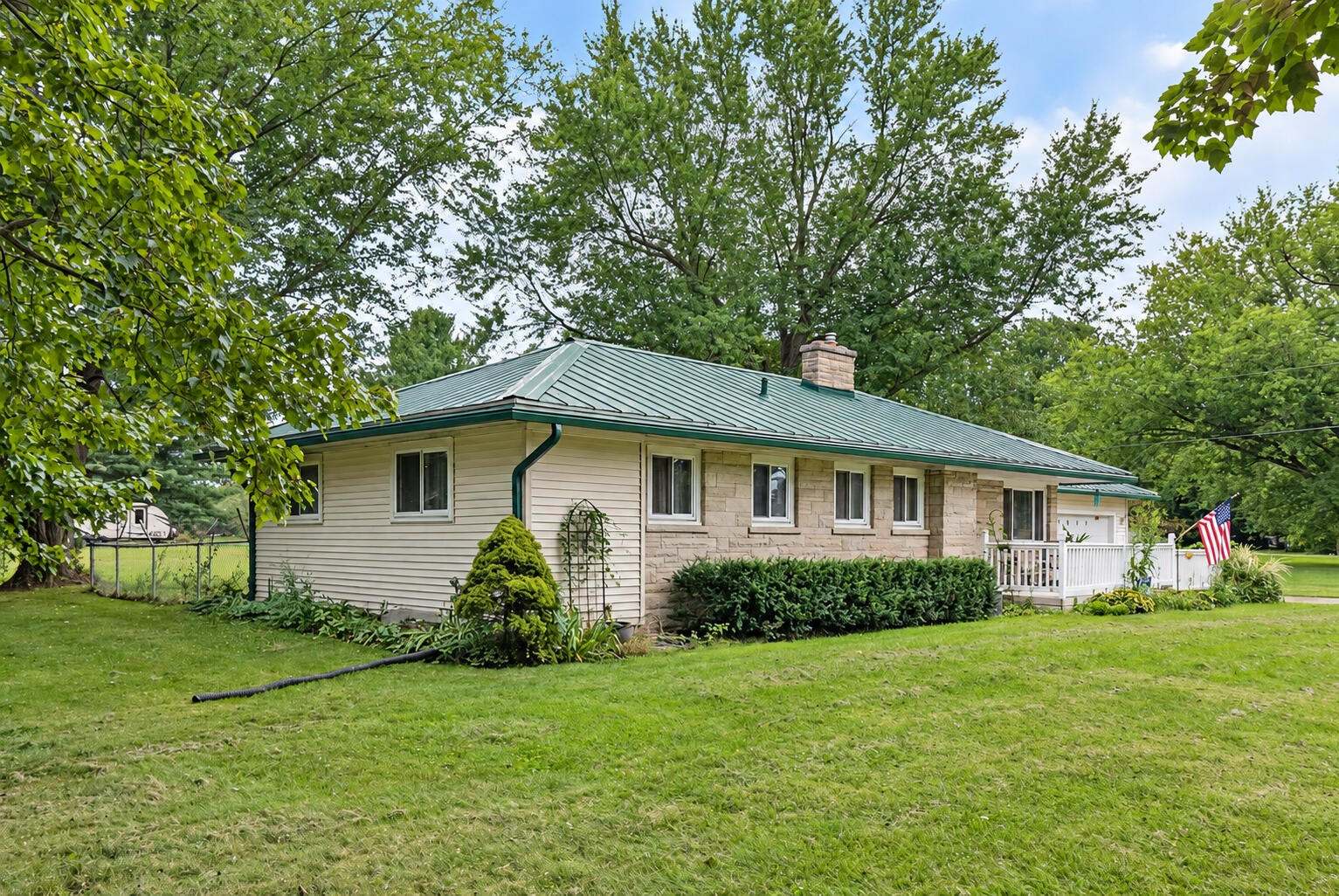 7620 Division Drive