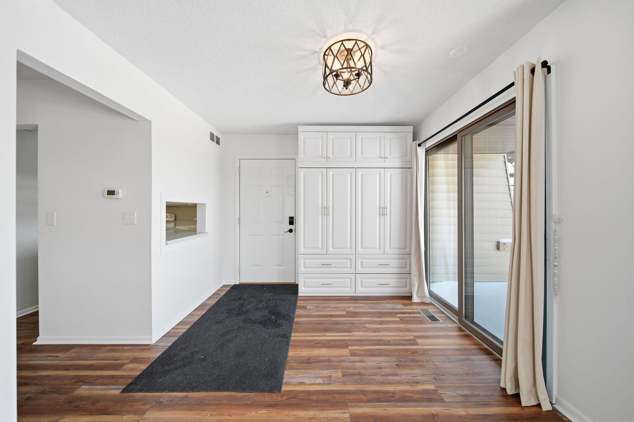 710 Lakeshire Trail 201E