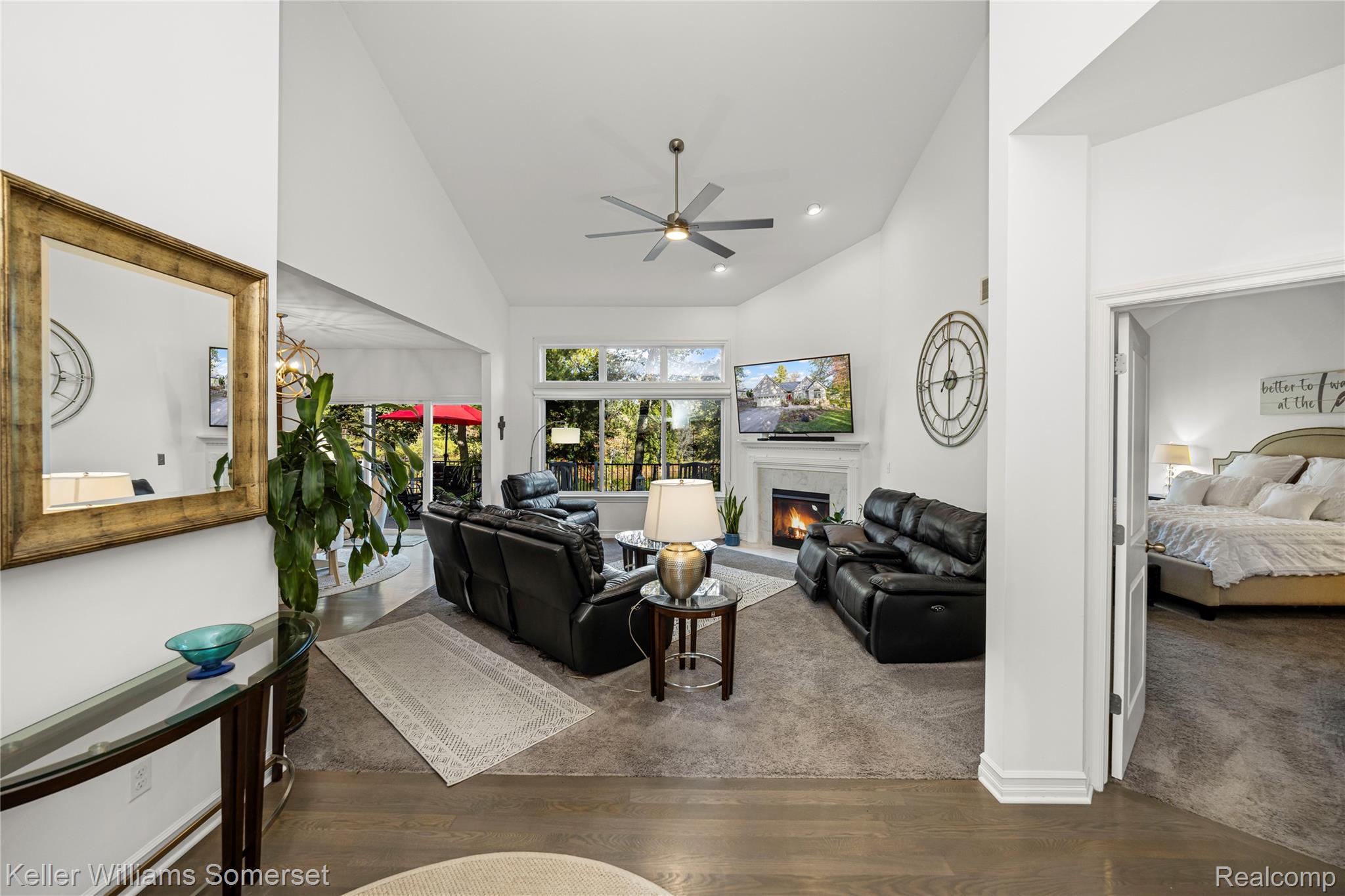70 Lakeview Drive