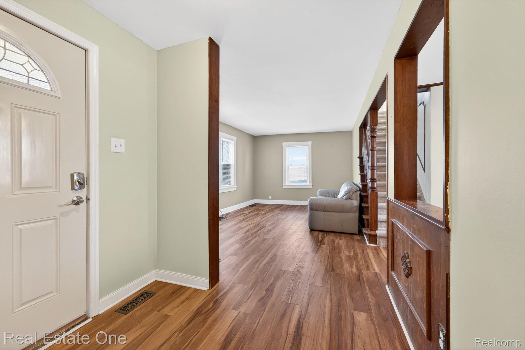 466 Spruce Street