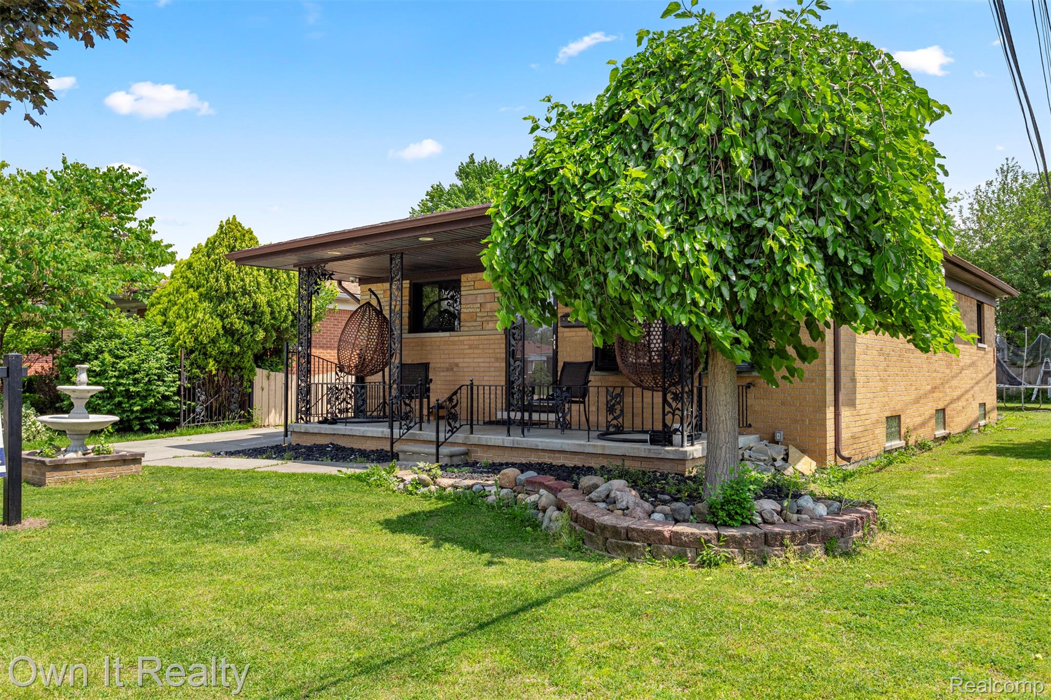 6426 Highview Street