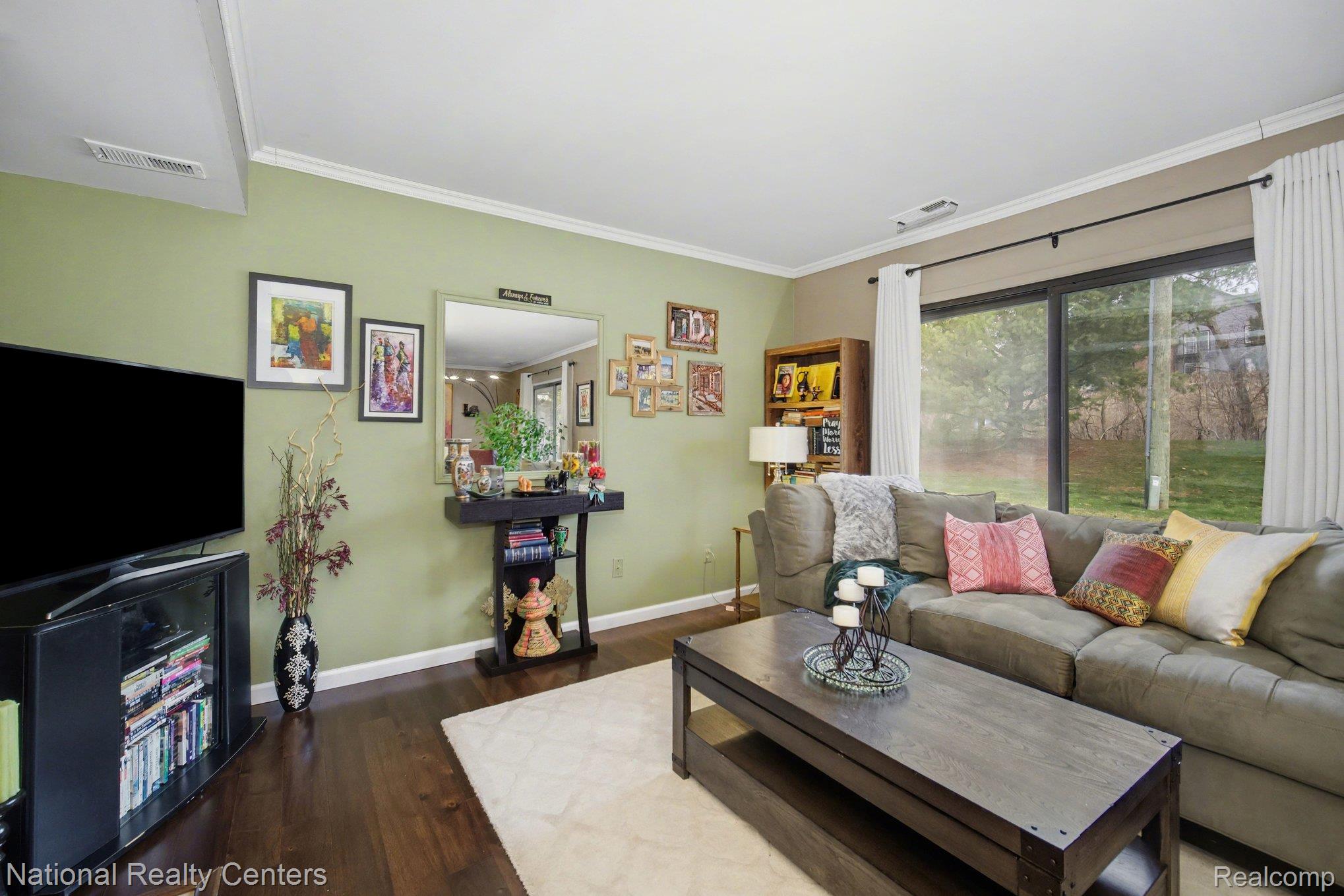 175 Briarcrest Drive 111