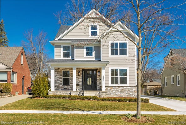 2093 PEMBROKE RD, BIRMINGHAM, MI 48009 - Image e85de0652d057dcb78d4c7fdedb18464/1946674987