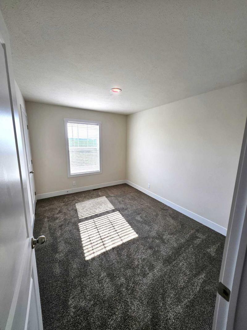 1162 Winfield Lane