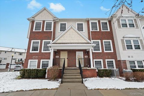 732 Eagle Drive Fenton City MI 48430