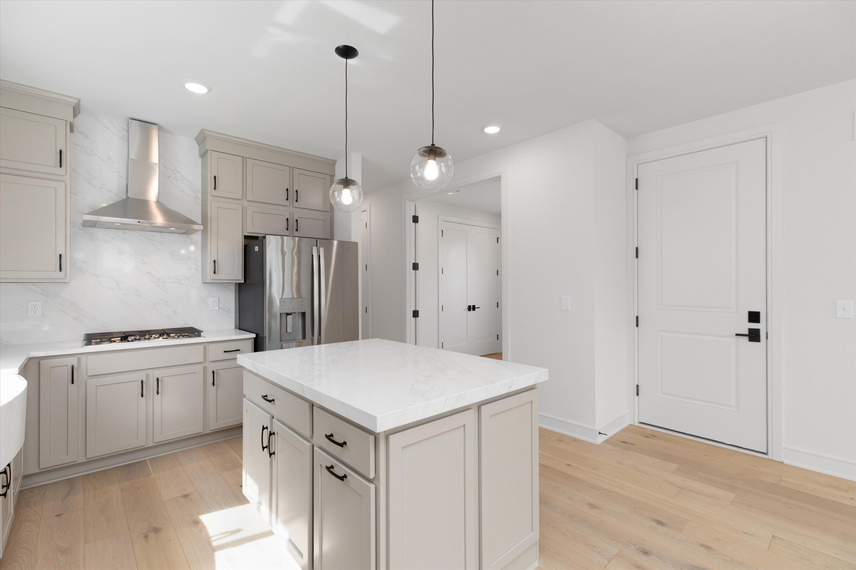 289 W Ann Arbor Trail B