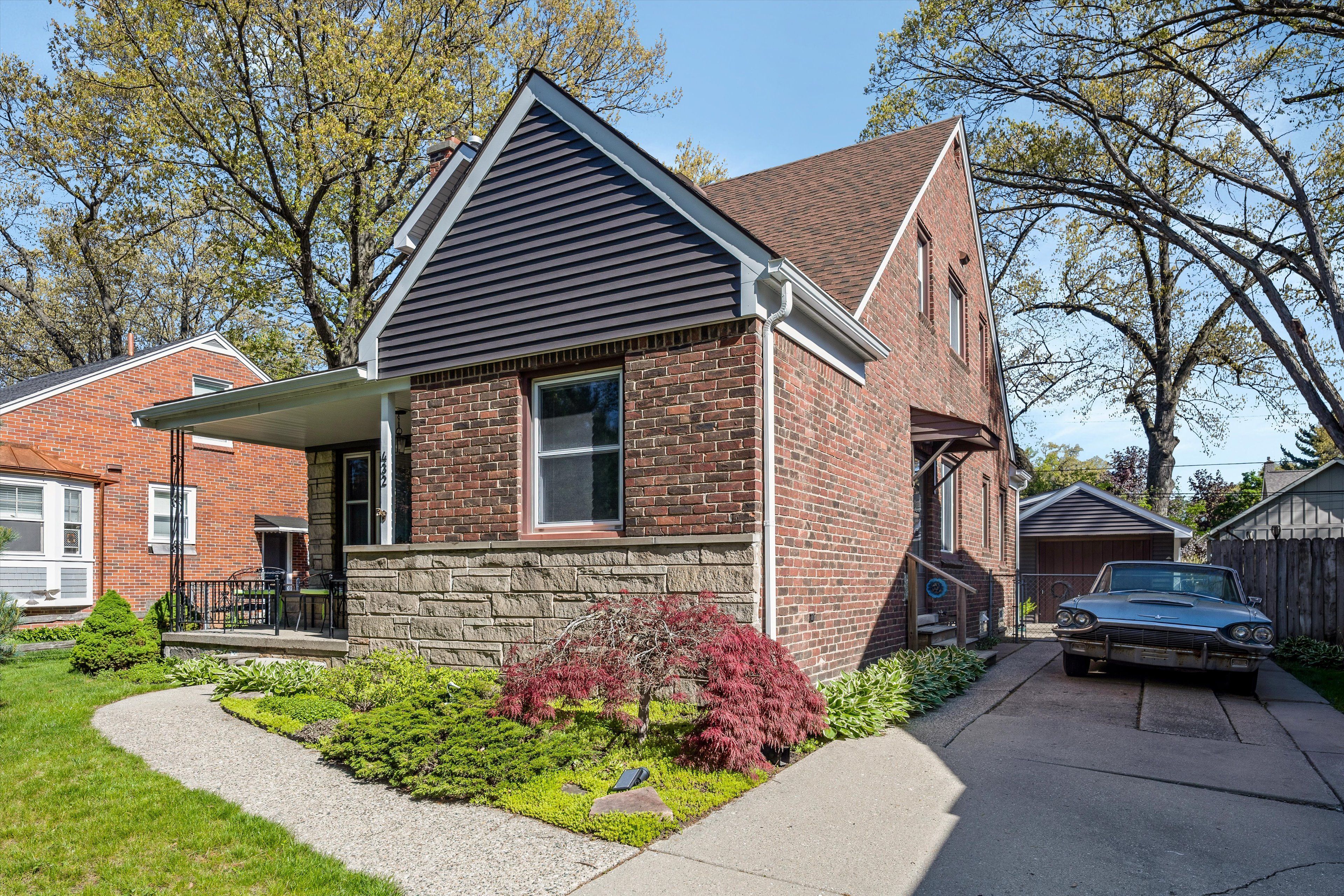 432 W CAMBOURNE Street