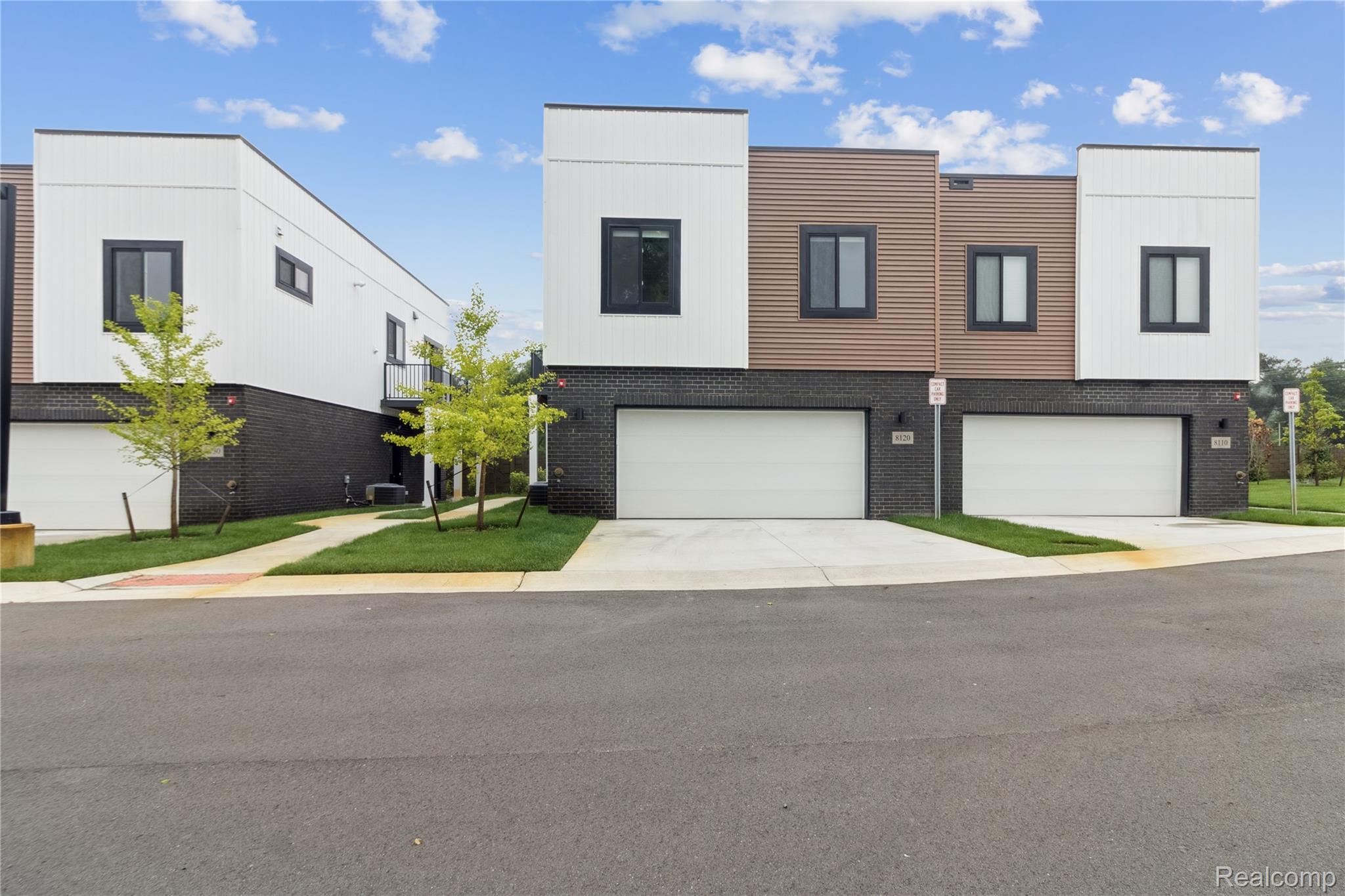 8120 Allor Landing