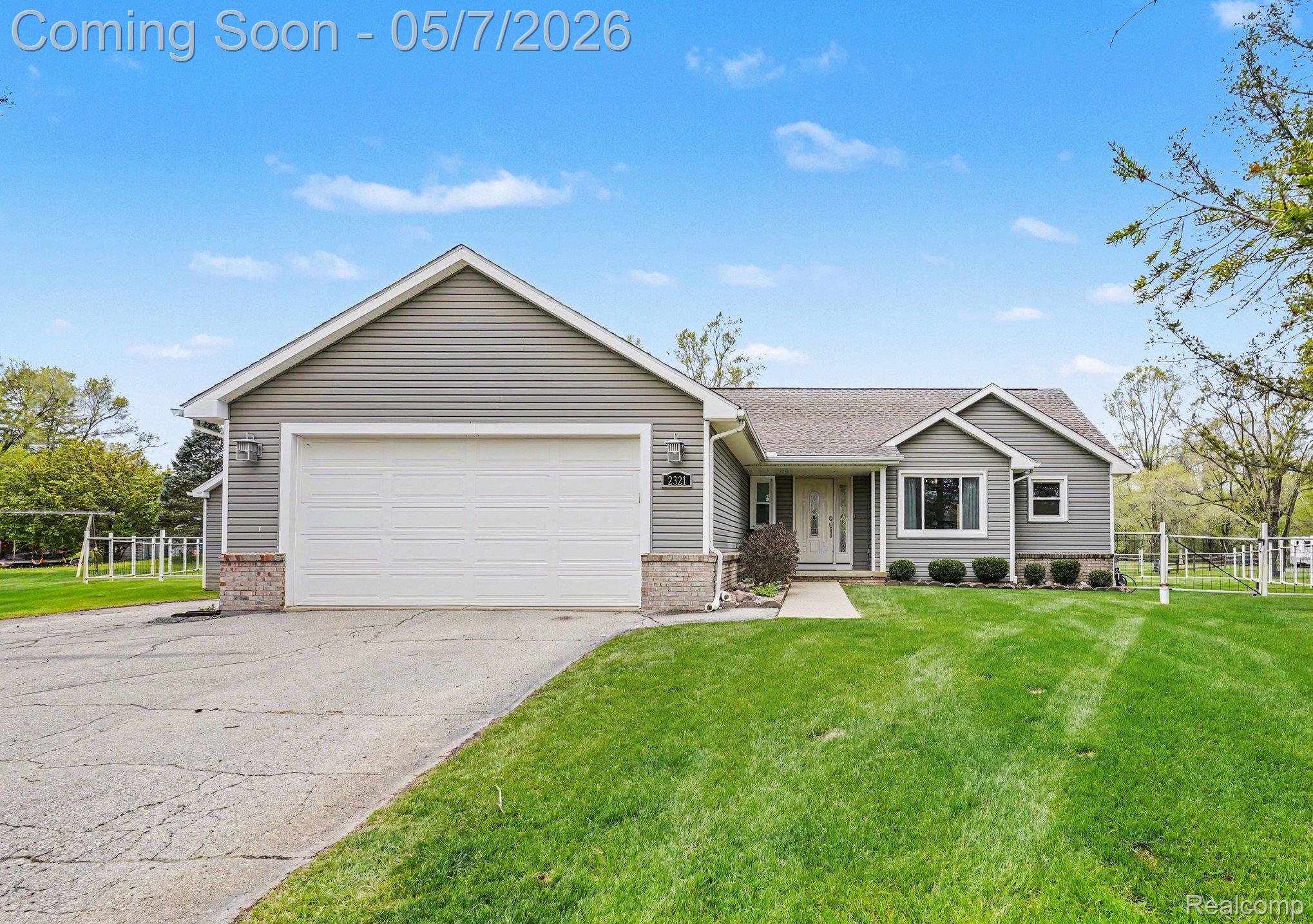 2321 Foxmore Circle