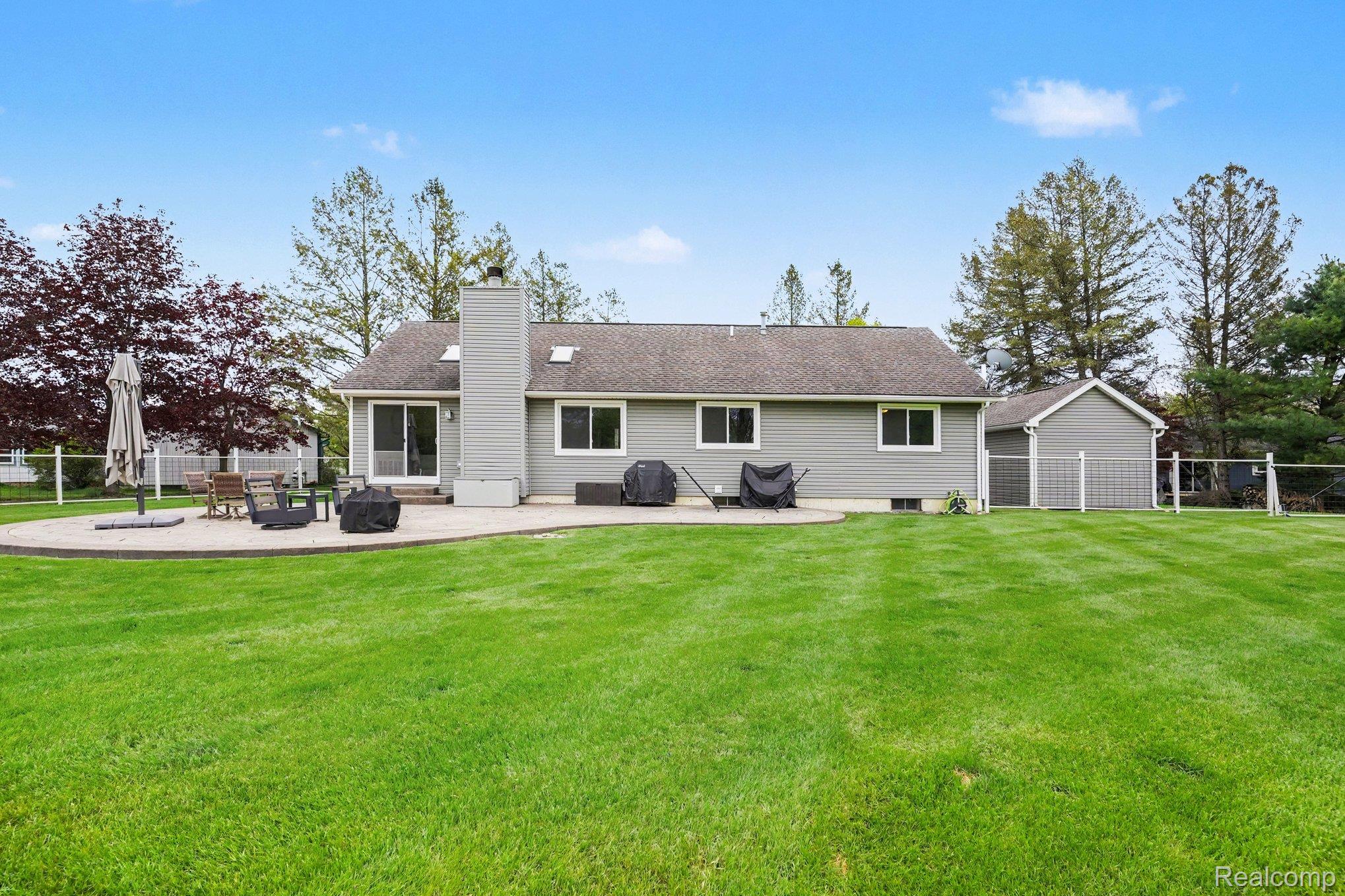 2321 Foxmore Circle