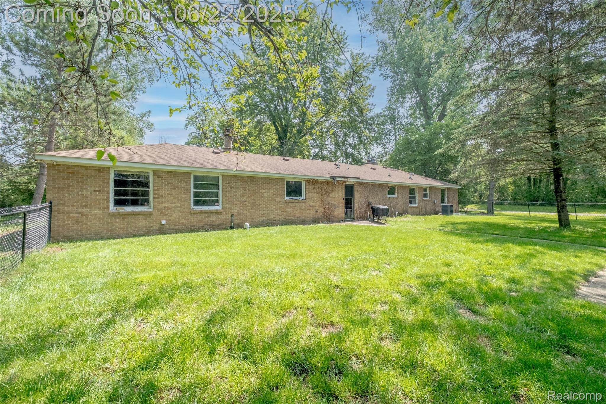 8780 Dixie Highway