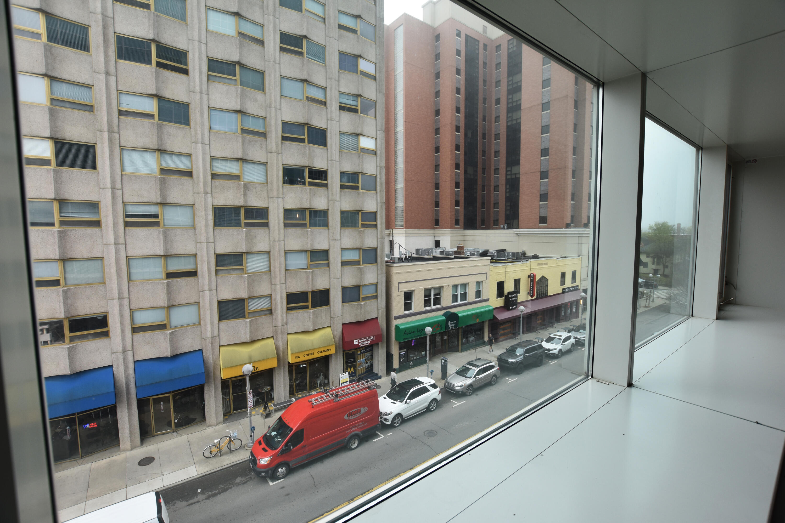 555 E William Street 3K