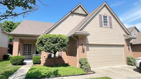 43573 E Perignon Drive N Sterling Heights City MI 48314