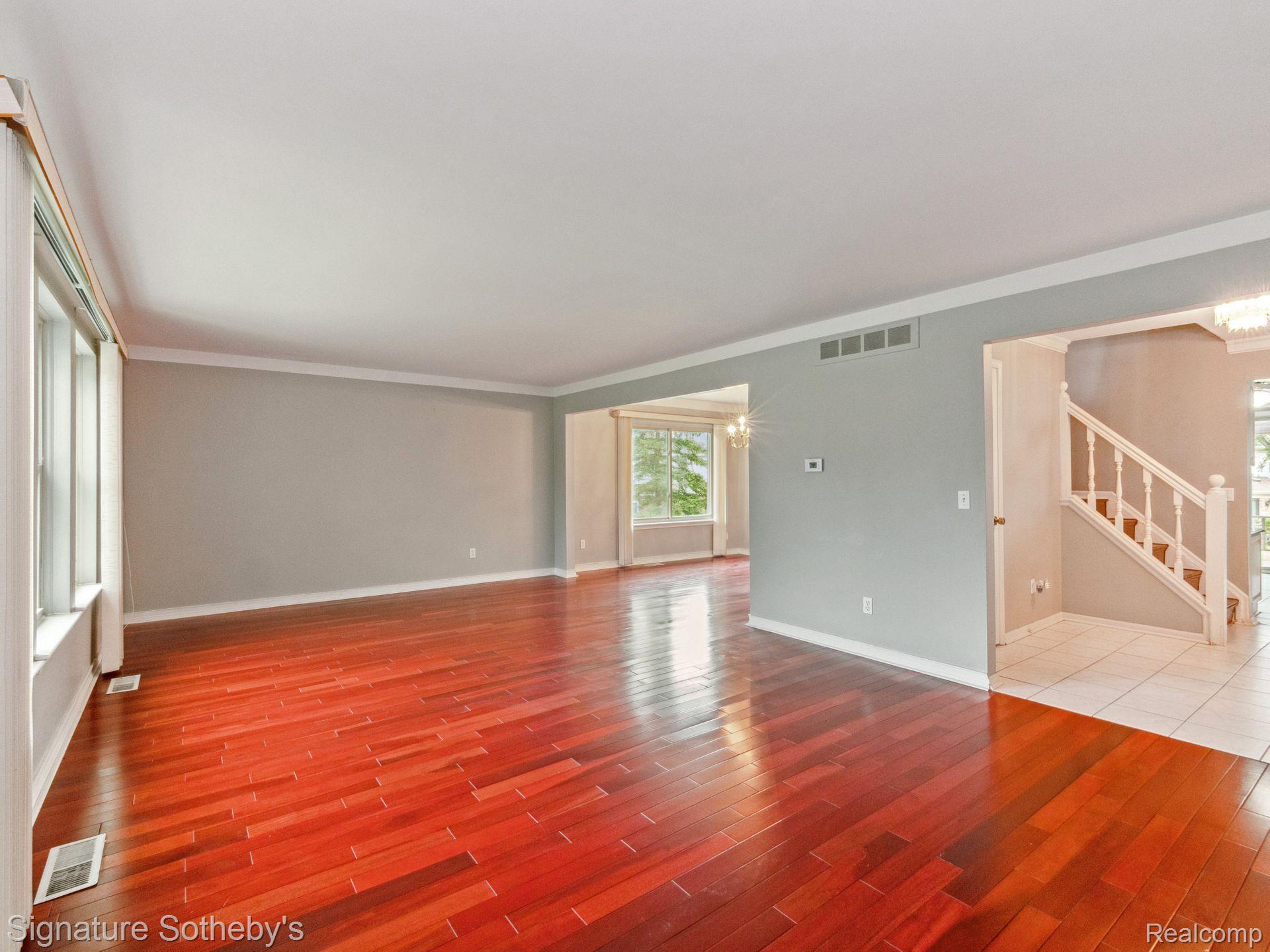 1821 ARGOSY Court
