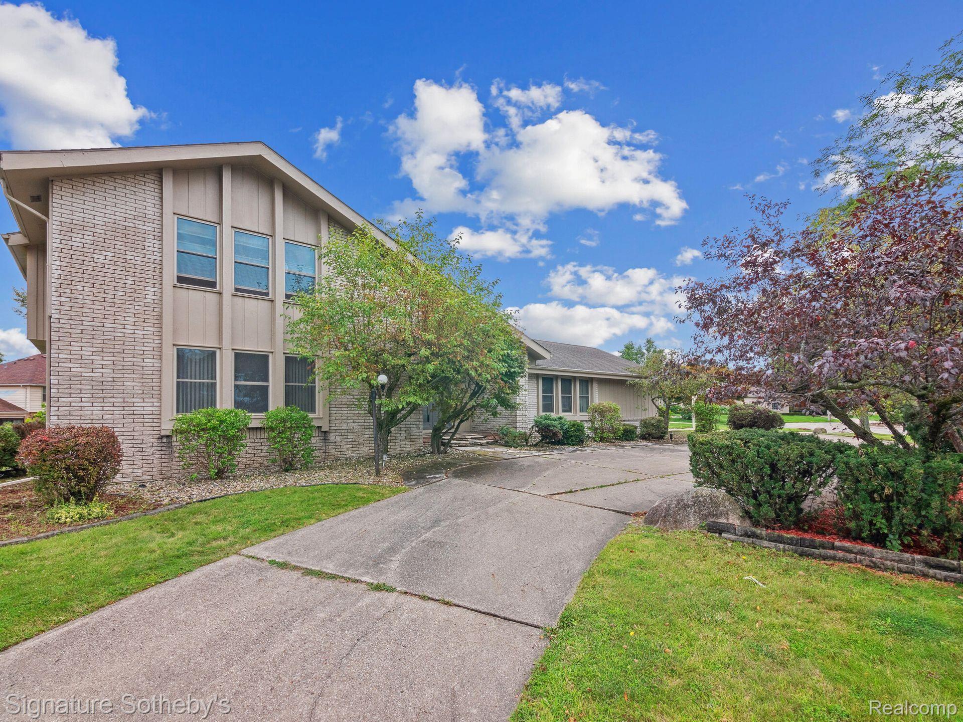 1821 ARGOSY Court